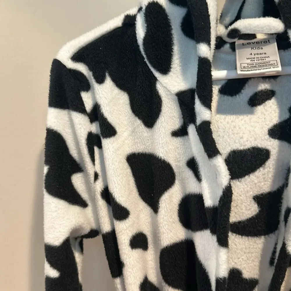 Leveret Toddler‎ Size 4 Cow Print Hooded Bath Robe